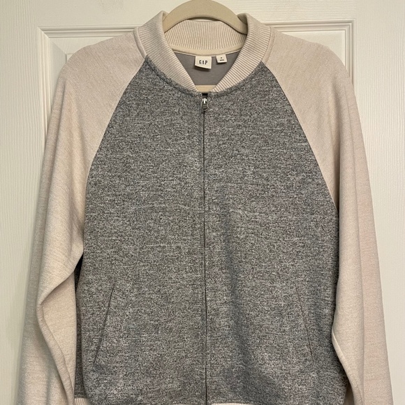 GAP Bomber Jacket - Picture 1 of 11